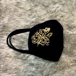 🌹Rose Face Mask w/ Filter Pocket Kit🌹